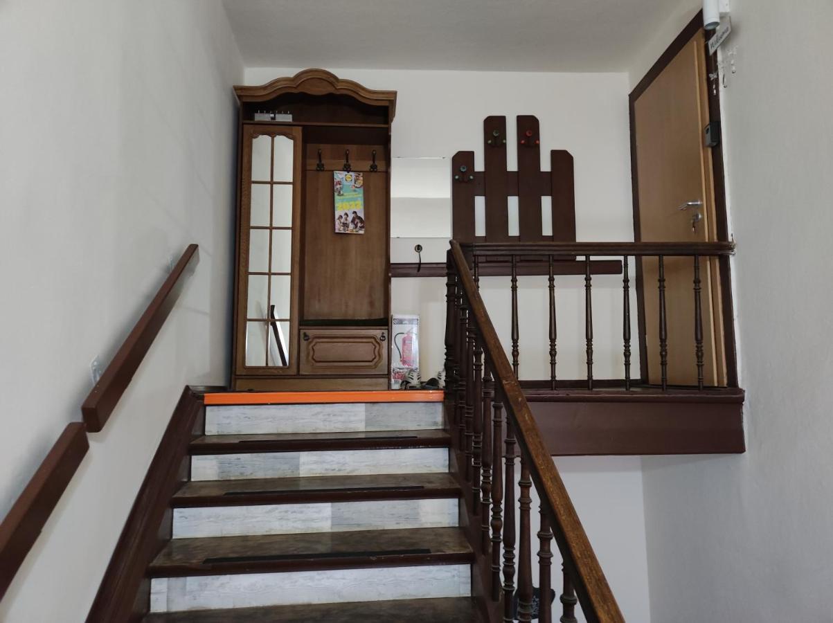 Family -Only- Welcome To Berching Bagian luar foto